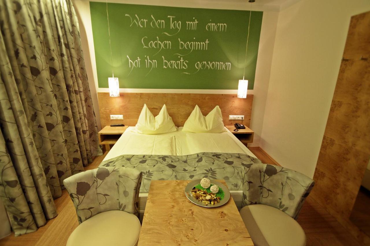 פוכברג אם שניברג Hotel-Restaurant Forellenhof מראה חיצוני תמונה